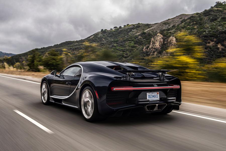  Bugatti Chiron 2016 года  (NA) (фото 34 из 39)